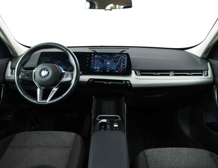 BMW X1 12