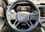 Land Rover Defender 29