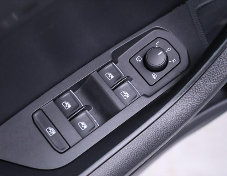 Škoda Karoq 12