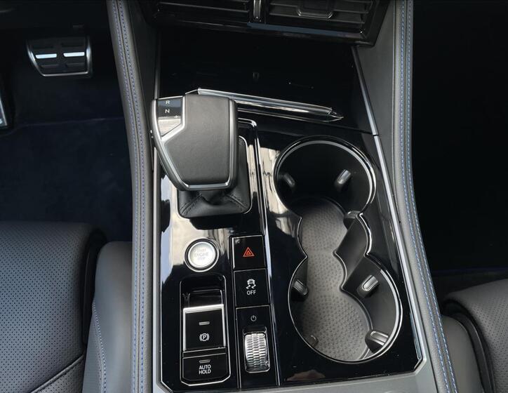Volkswagen Touareg 27