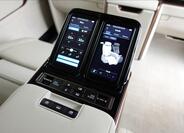 Lexus LM 350h 43
