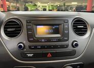 Hyundai i10 13