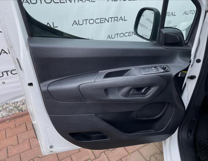 Opel Combo 20
