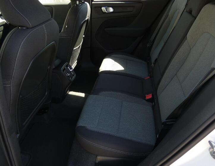 Volvo XC40 19