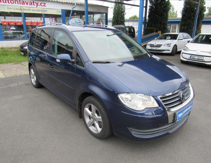 Volkswagen Touran 3