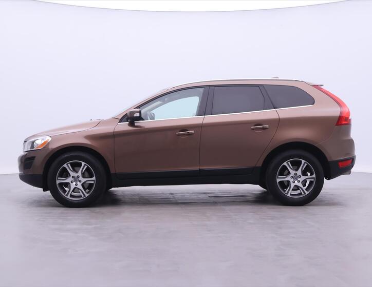 Volvo XC60 4