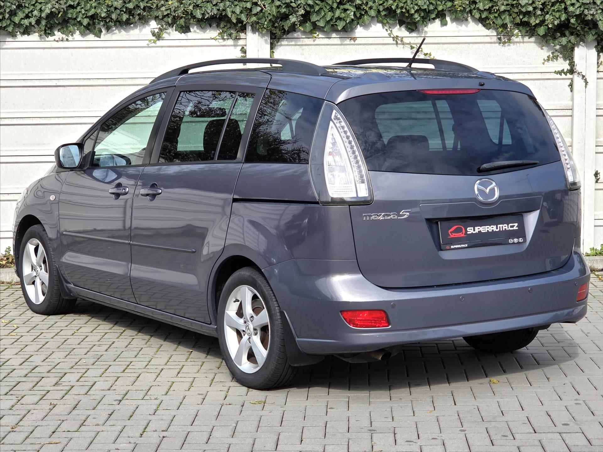 Mazda 5