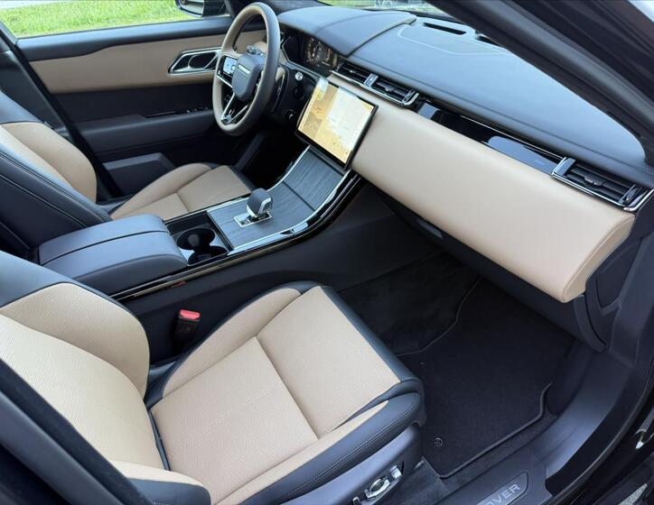 Land Rover Range Rover Velar 26