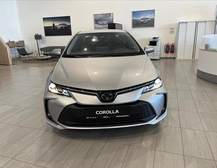 Toyota Corolla 2