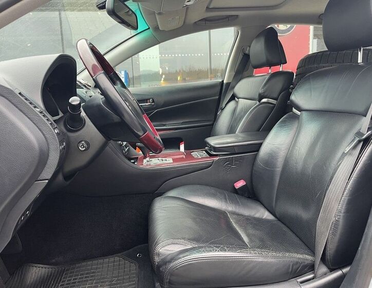 Lexus GS 460 6