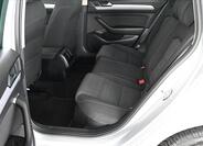 Volkswagen Passat 10