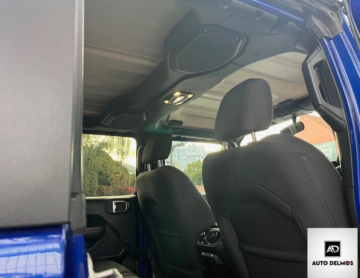 Jeep Wrangler 42