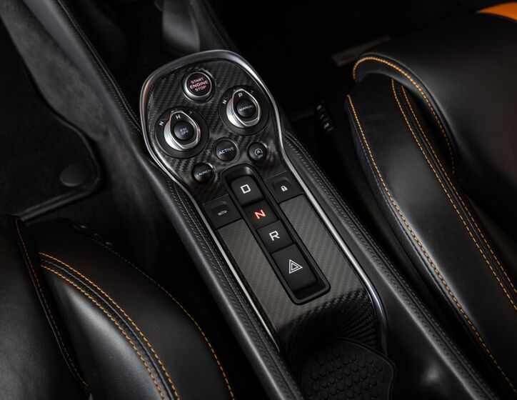 McLaren 570S 12