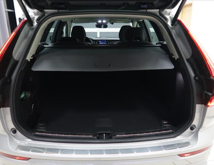 Volvo XC60 9