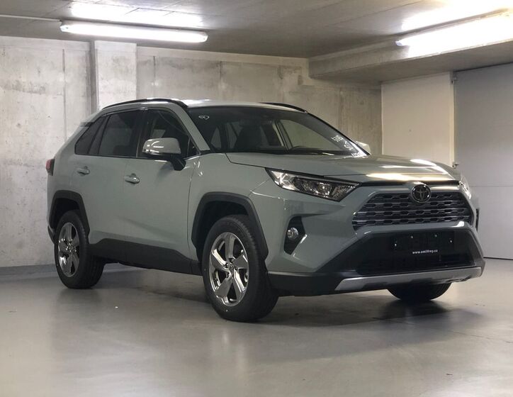 Toyota RAV4 3