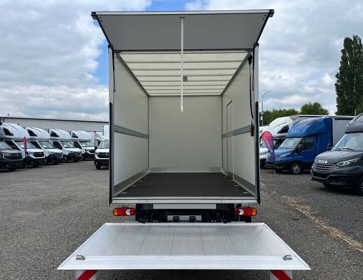 Renault Master 5