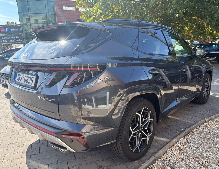Hyundai Tucson 4