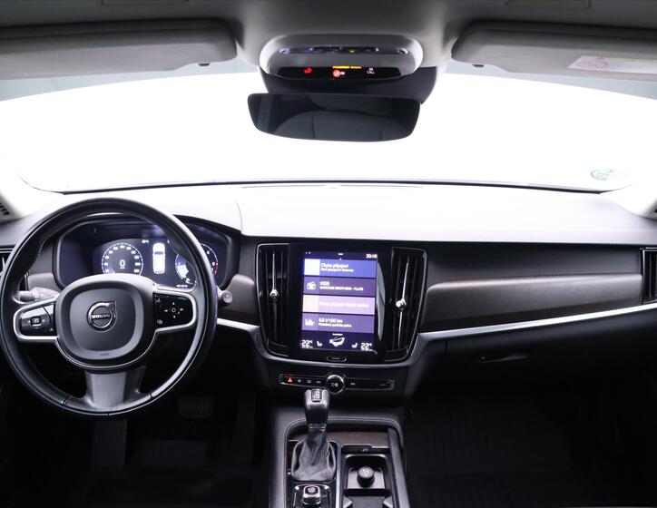 Volvo V90 20
