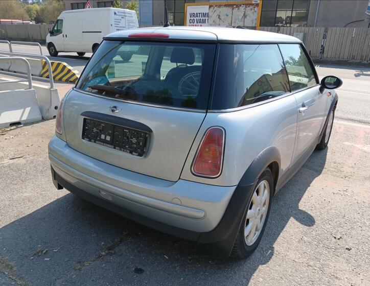 Mini One 11