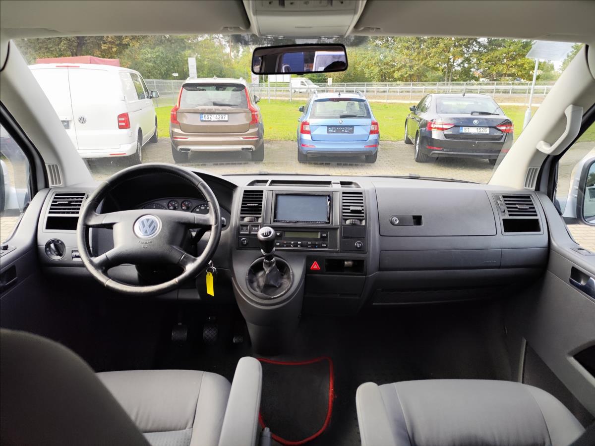 Volkswagen Caravelle