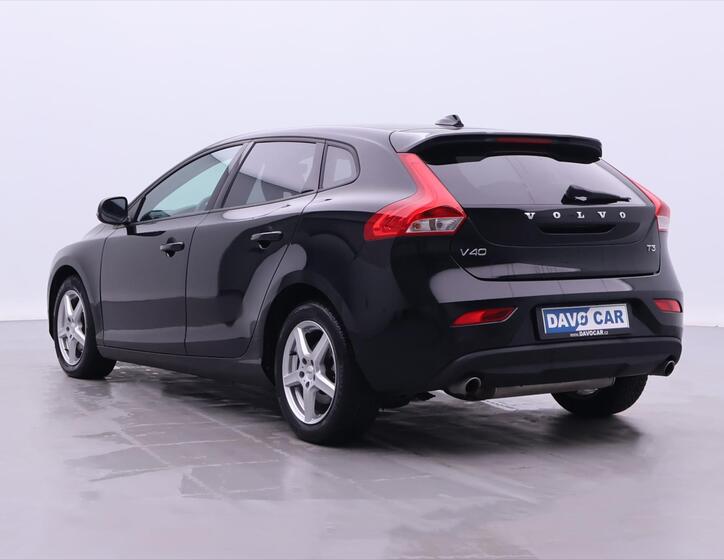Volvo V40 5