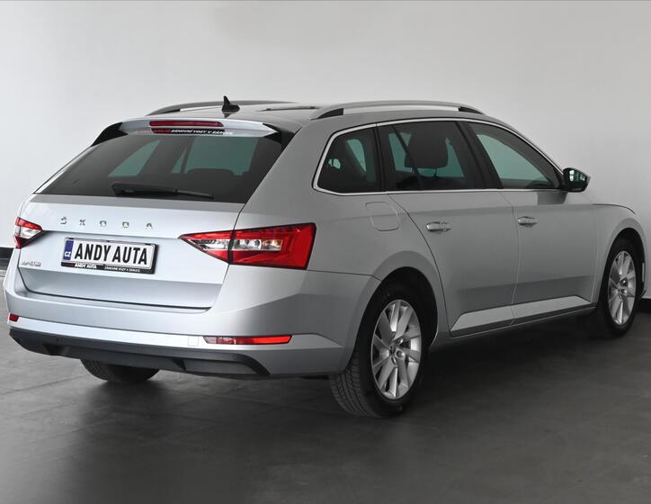 Škoda Superb 3