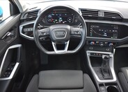 Audi Q3 48