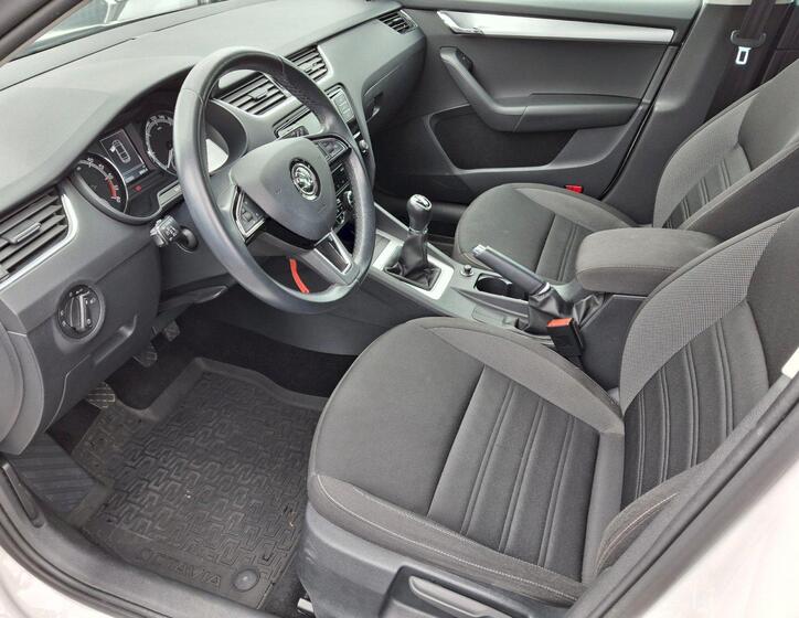Škoda Octavia 11