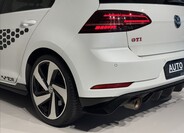 Volkswagen Golf 13