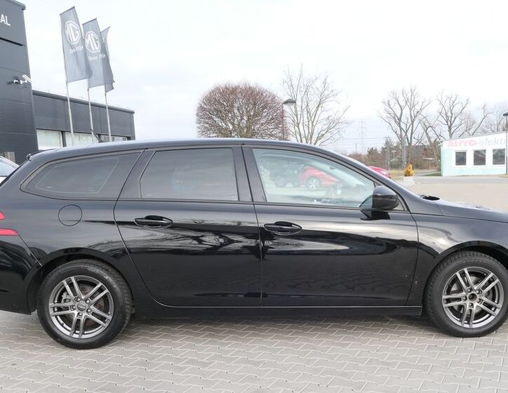 Peugeot 308 12