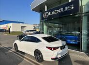 Lexus ES 300h 3