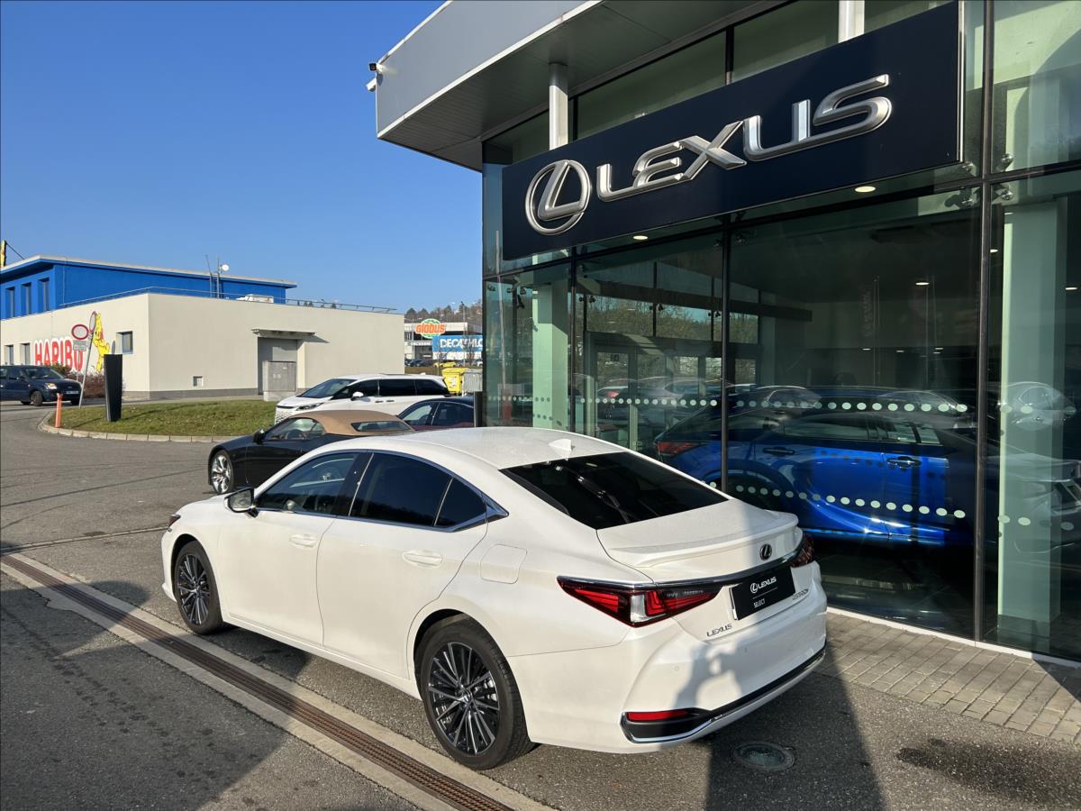 Lexus ES 300h