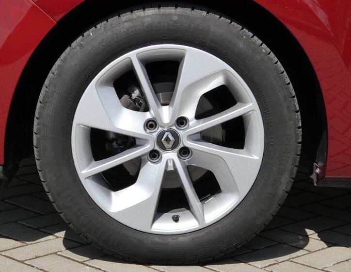 Renault Clio 21