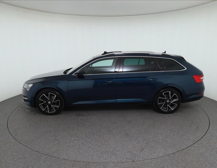 Škoda Superb 4