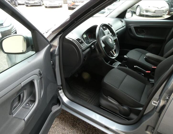 Škoda Roomster 15