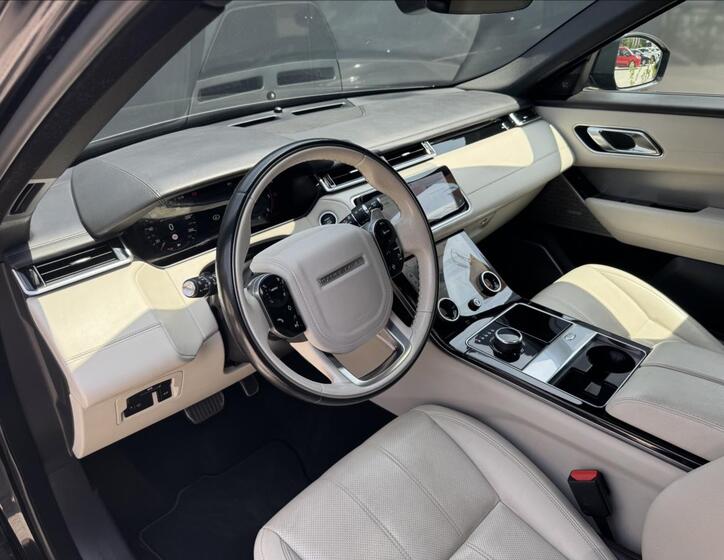 Land Rover Range Rover Velar 10