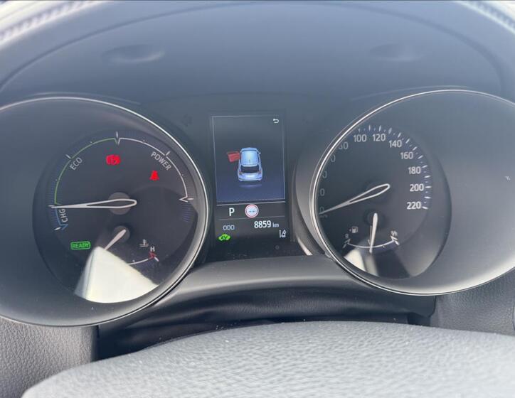 Toyota C-HR 12