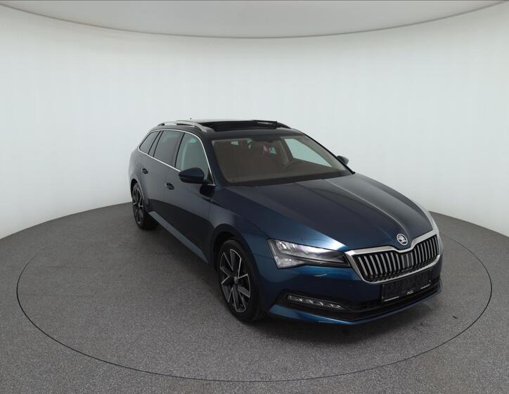 Škoda Superb 1