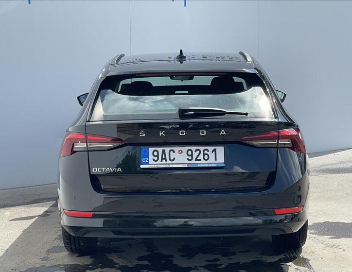 Škoda Octavia 23