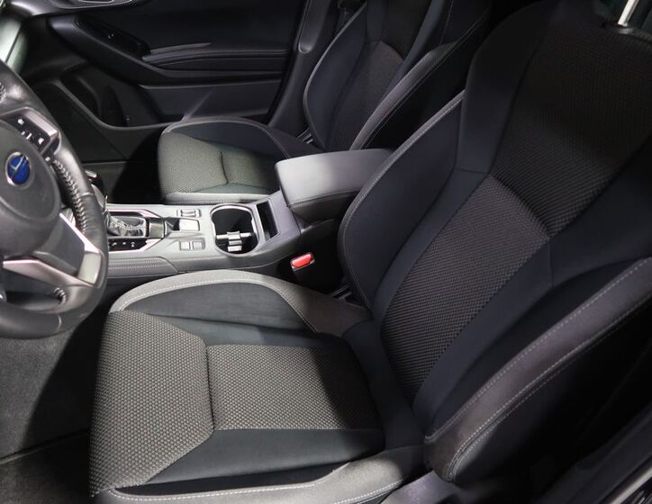 Subaru Impreza 9