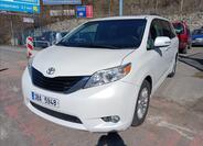 Toyota Sienna 3
