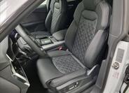 Audi SQ8 9
