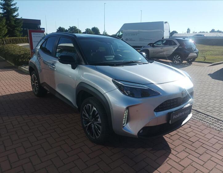 Toyota Yaris Cross 5