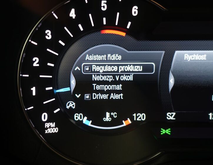 Ford Mondeo 12
