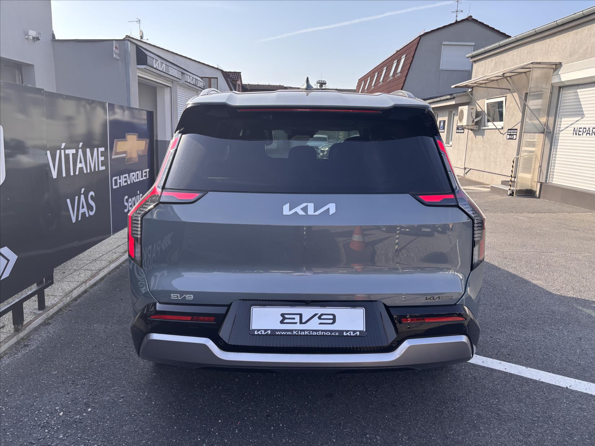 KIA EV9