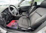 Volkswagen Passat 11