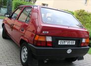 Škoda Favorit 9