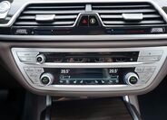 BMW Řada 7 41
