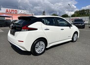 Nissan Leaf 4