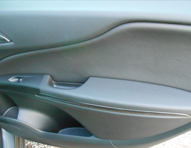 Opel Zafira 16